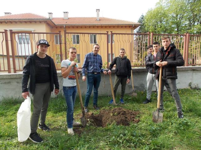 Световния ден на Земята в СПГСГ "Арх. Георги Козаров"