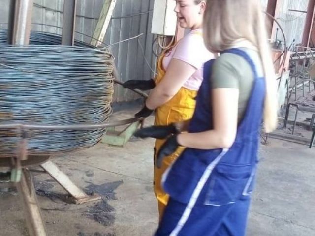 УЧАСТИЕ НА УЧЕНИЦИ ОТ СПГСГ „Арх.Георги Козаров“ – СЛИВЕН В ДЕЙНОСТИТЕ ПО ПРОЕКТ „УЧЕНИЧЕСКИ ПРАКТИКИ-2“