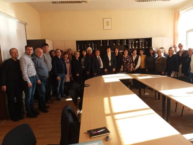 Зам.-министър на образованието и науката Таня Михайлова на посещение в Сливенската професионална гимназия по строителство и геодезия „Арх. Георги Козаров“