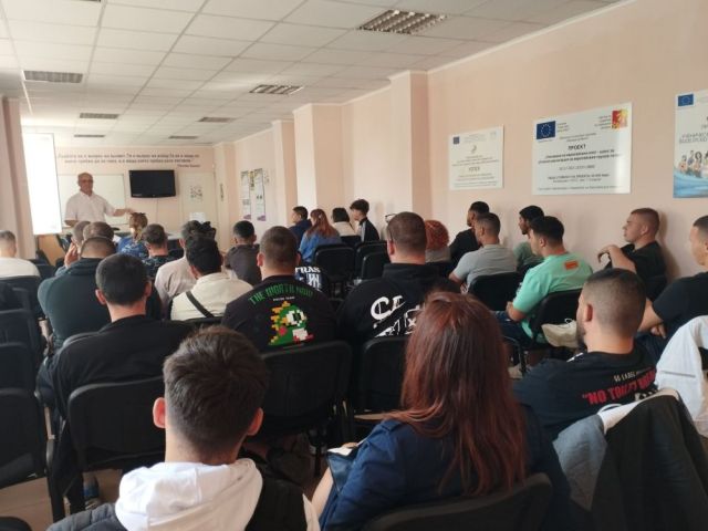 Посещение от ВСУ "Любен Каравелов" град София
