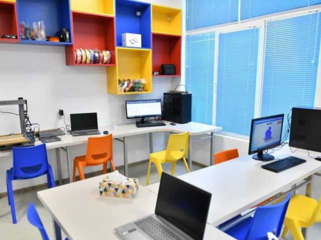 Национална програма "Изграждане на училищна STEM среда"